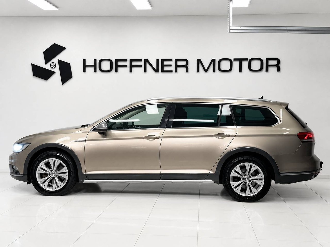 Volkswagen Passat 2016, bild 7/10