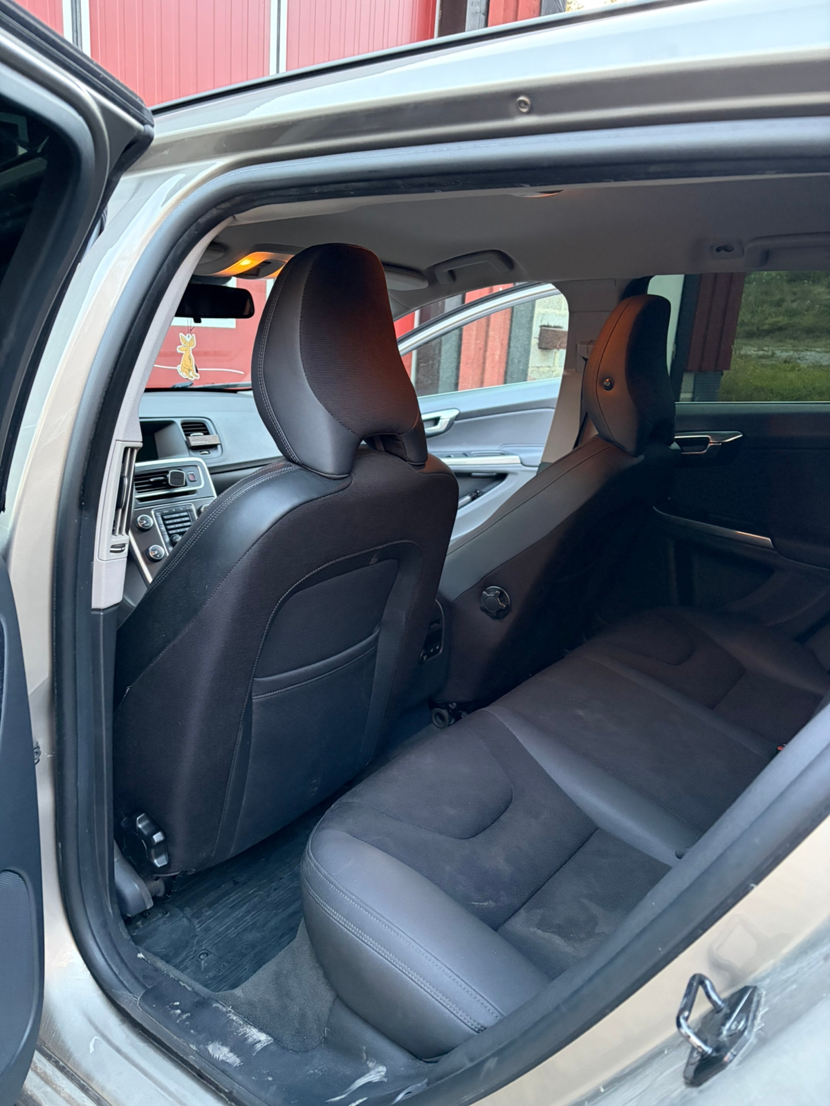 Volvo V60 D3 Manuell 2012, photo 6/7
