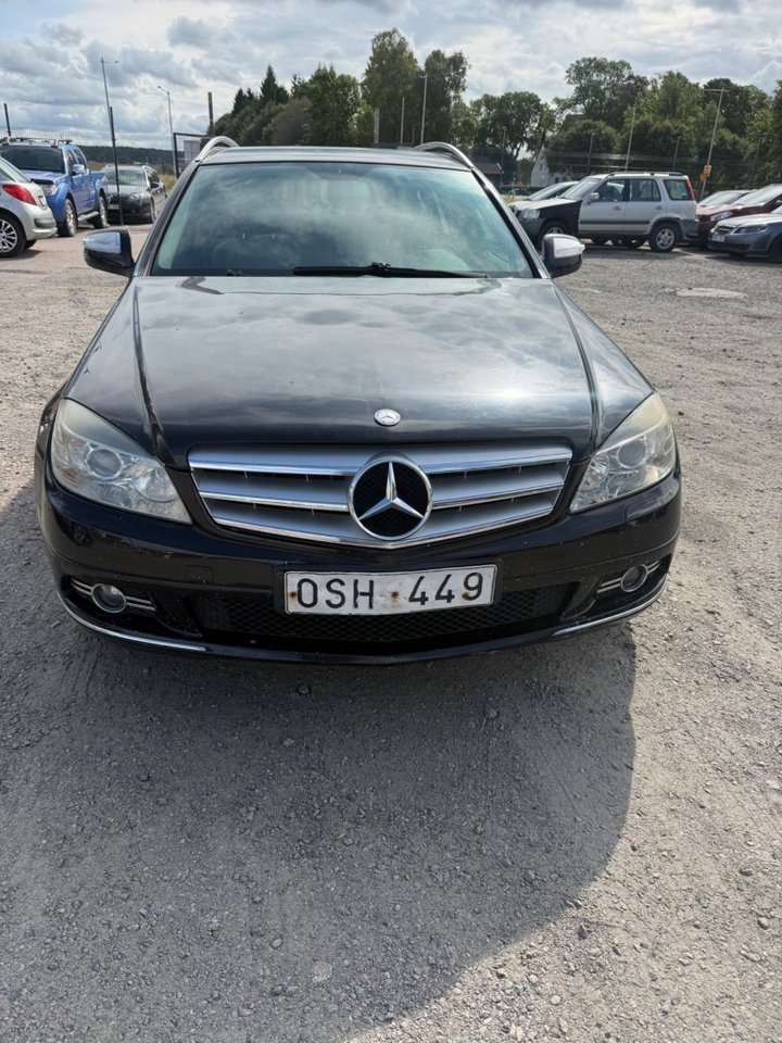 Mercedes-Benz C 2008, kuva 2/7