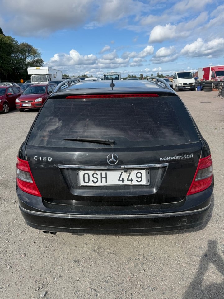 Mercedes-Benz C 2008, kuva 5/7