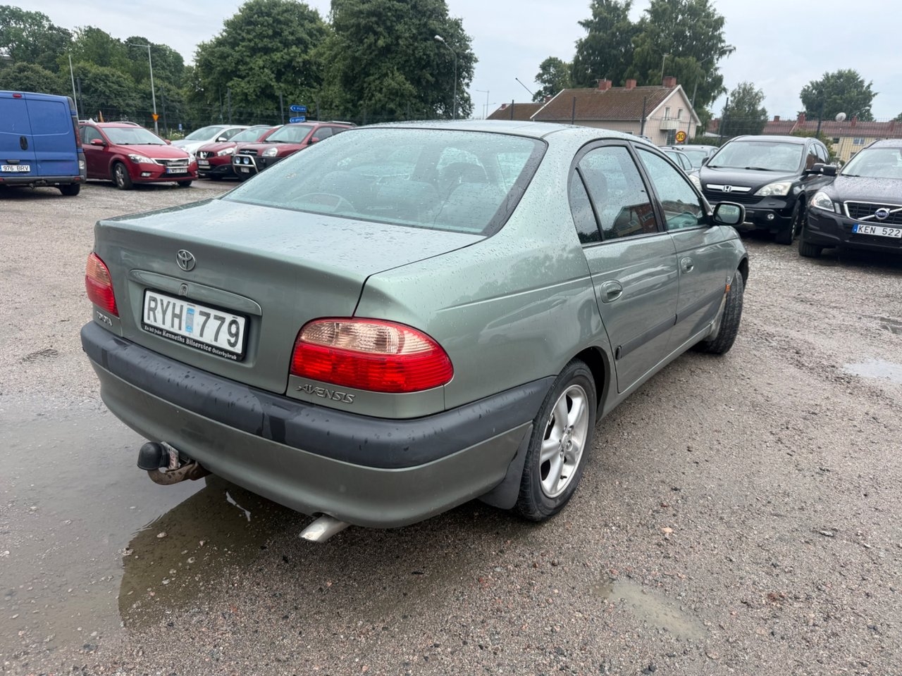 Toyota Avensis Sedan 2.0 D4 VVT-i 2001, kuva 3/6