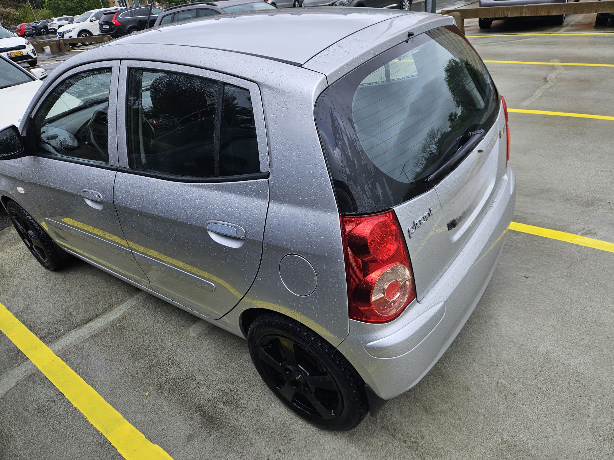 Kia Picanto 1.1 Manuell 2009, bild 4/4