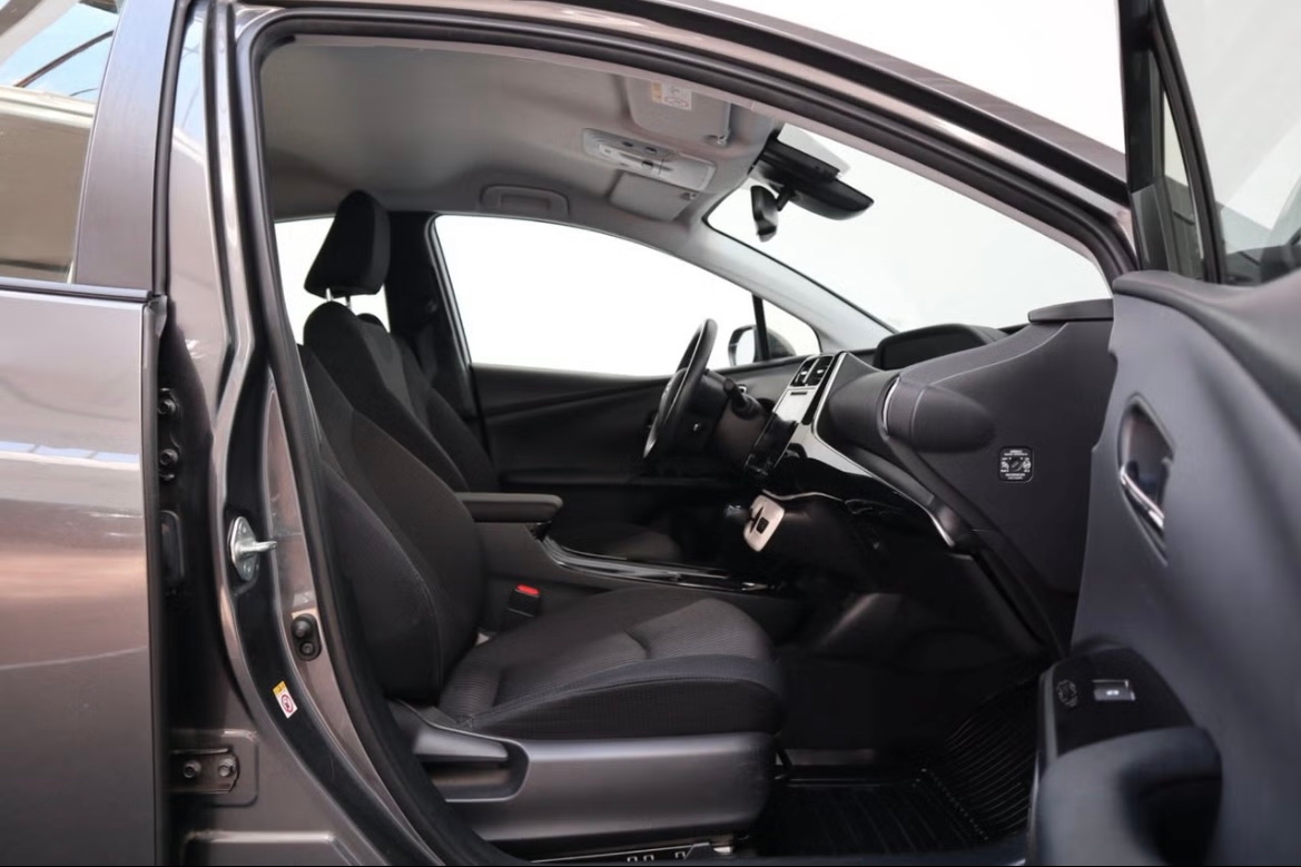 Toyota Prius Hybrid CVT 2018, kuva 6/10