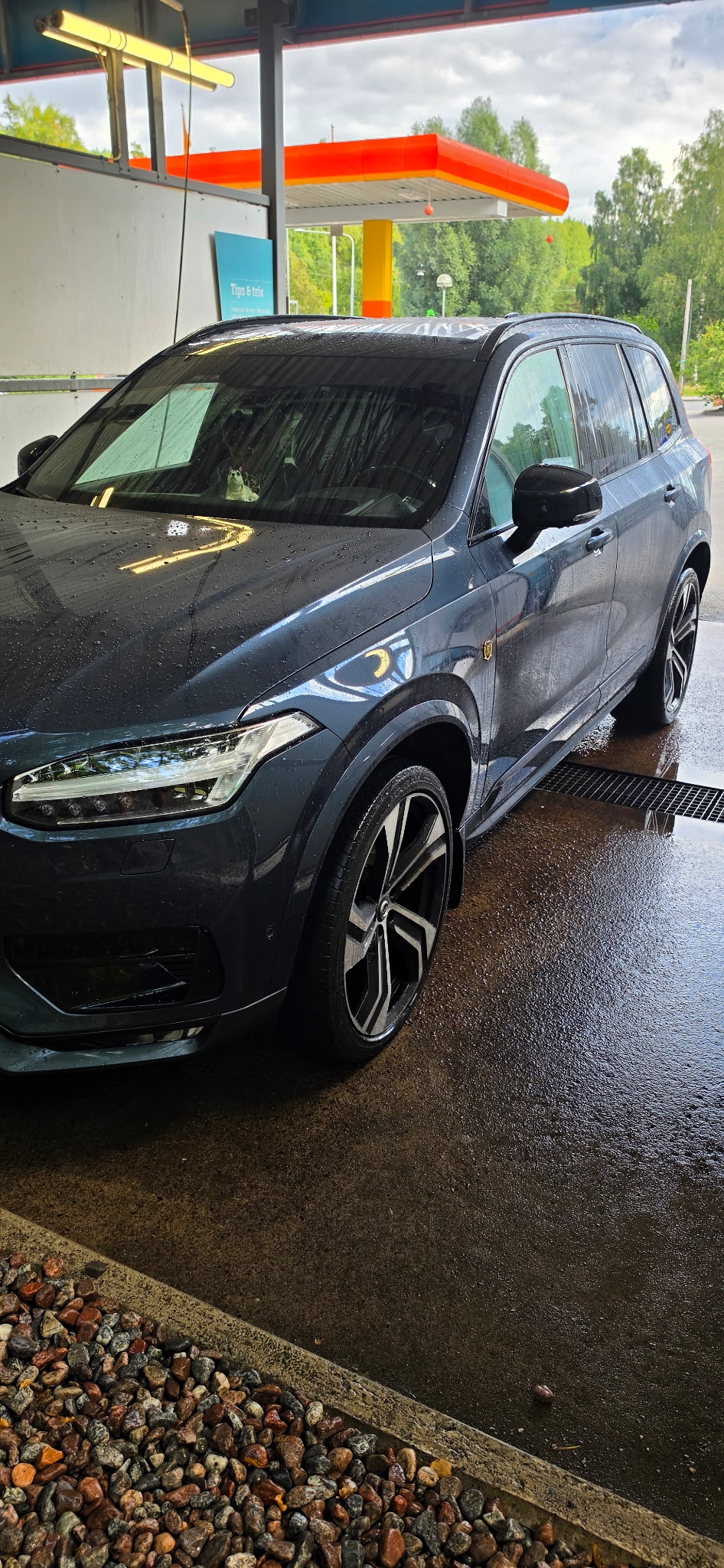 Volvo XC90 7-seater B5 AWD Geartronic 2020, photo 3/5