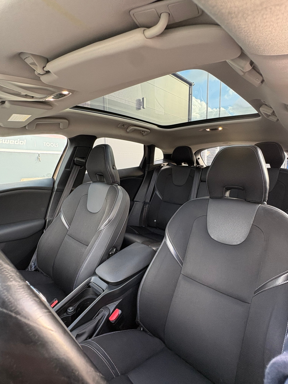 Volvo V40 D2 Powershift 2014, bild 7/10