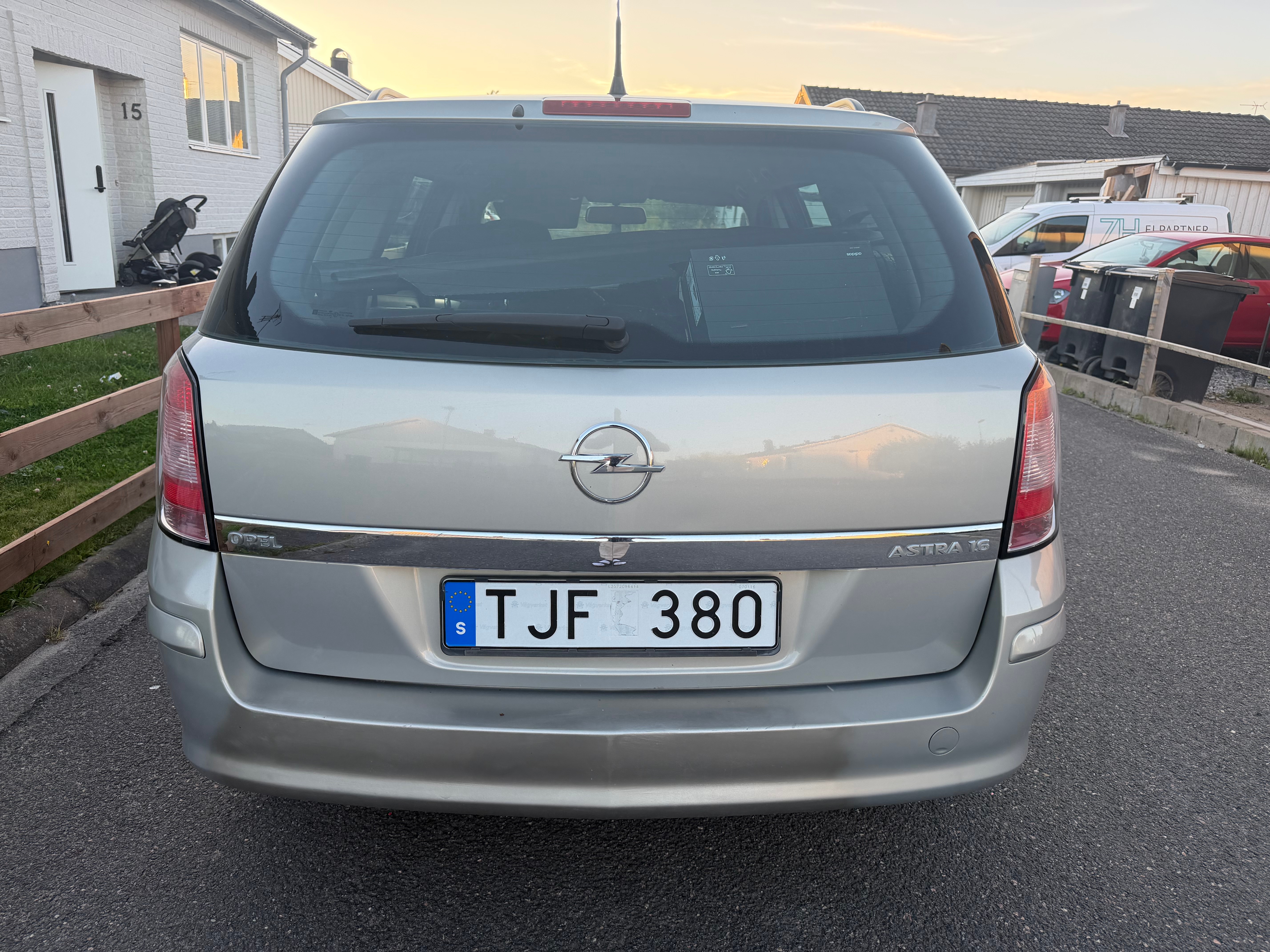 Opel Astra 2007, bild 5/10
