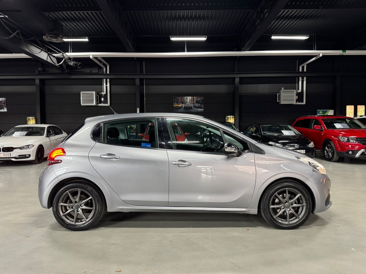 Peugeot 208 2019, bild 4/21