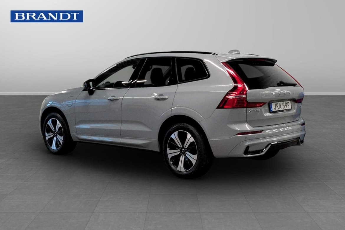 Volvo XC60 T6 Plus Dark Edition 2025, bild 2/10