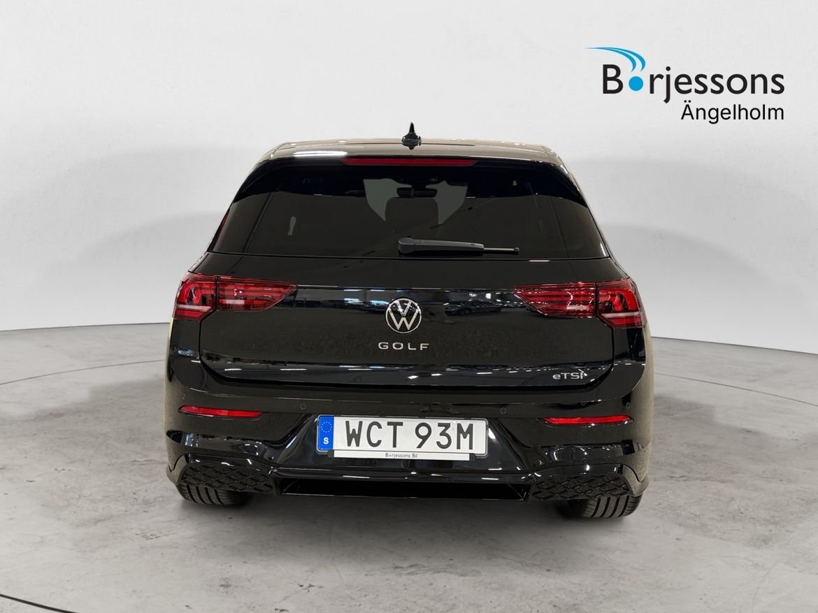 Volkswagen Golf 2026, photo 4/14