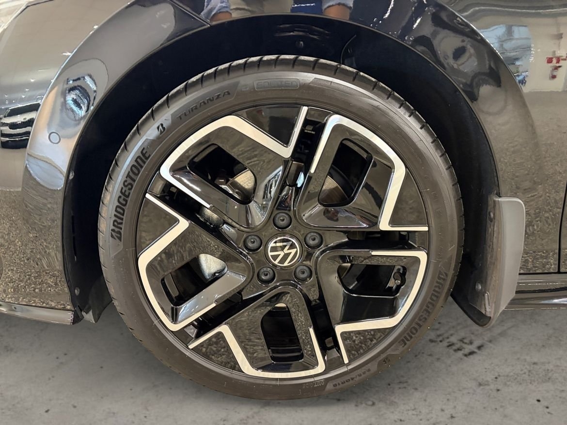Volkswagen Golf 2026, photo 6/14