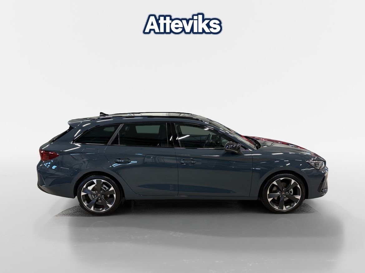 Cupra Leon 1.5 eTSI Drag/Backkamera 2026, photo 2/10