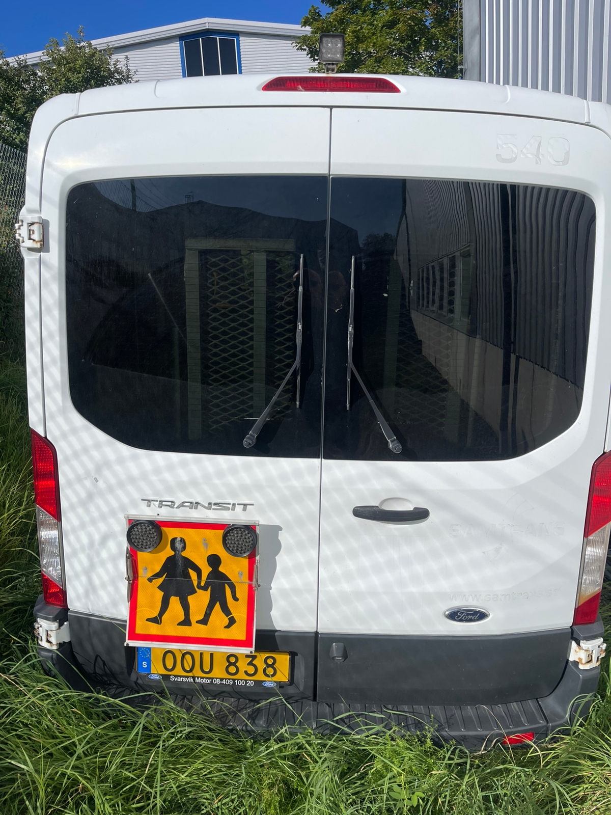 Ford Transit 350 Kombi 2.0 TDCi Manuell 2018, bild 4/6