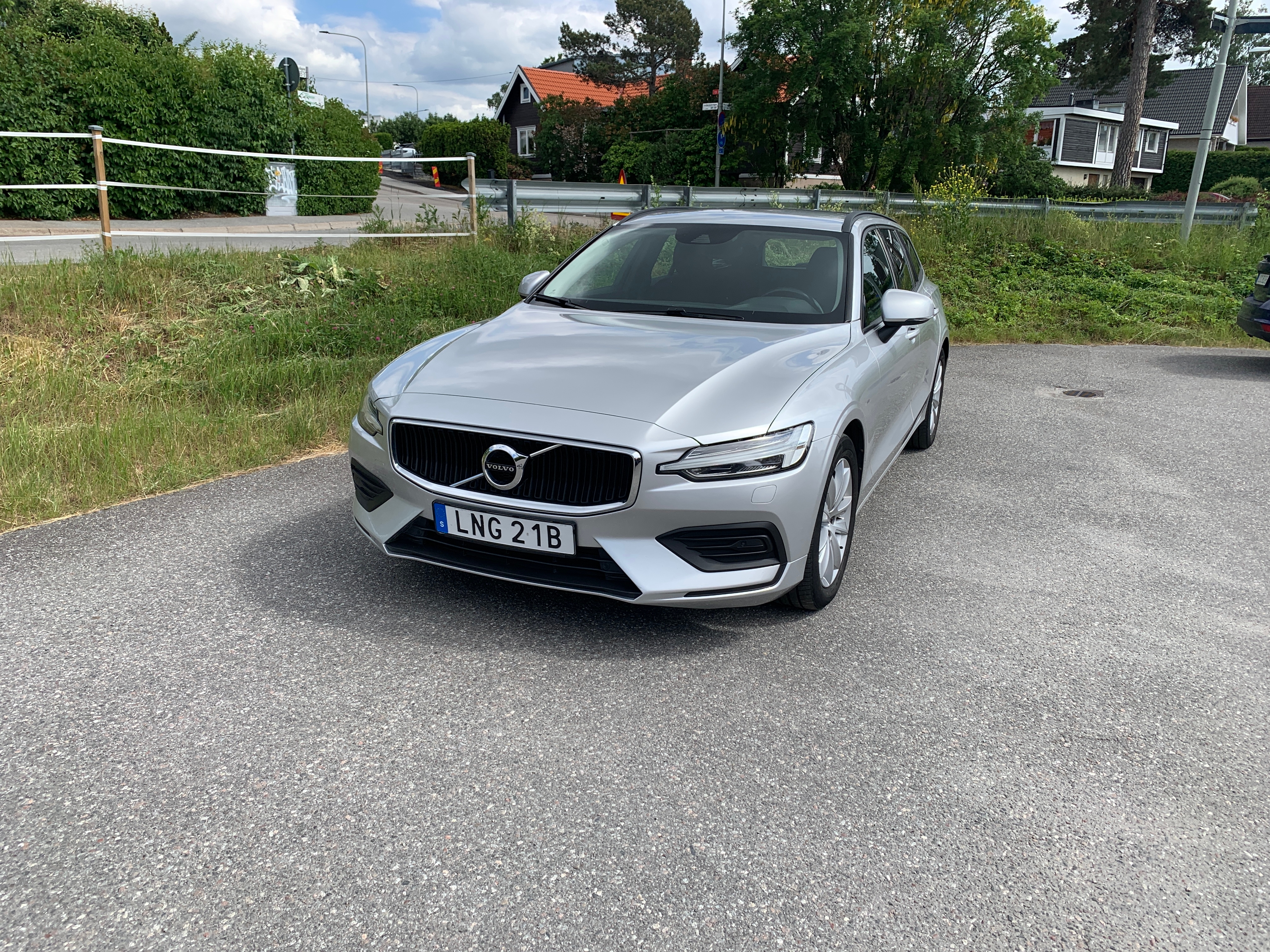 Volvo V60 T4 Geartronic 2020, photo 2/5