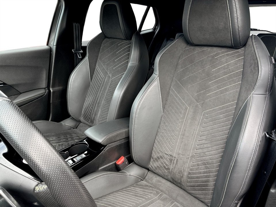 Peugeot 2008 GT Hybrid 145hk Aut 2025, bild 5/10