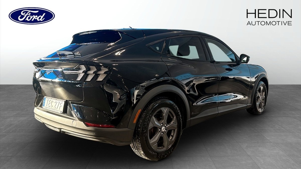 Ford Mustang Mach-E 2021, bild 2/9