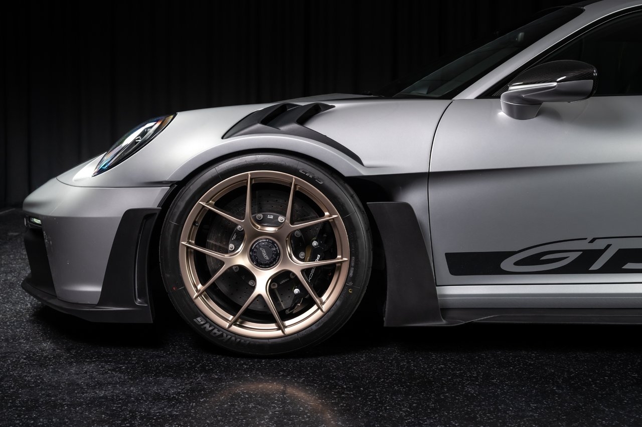 Porsche 911 992 GT3 RS / Weissach 2023, bild 5/27