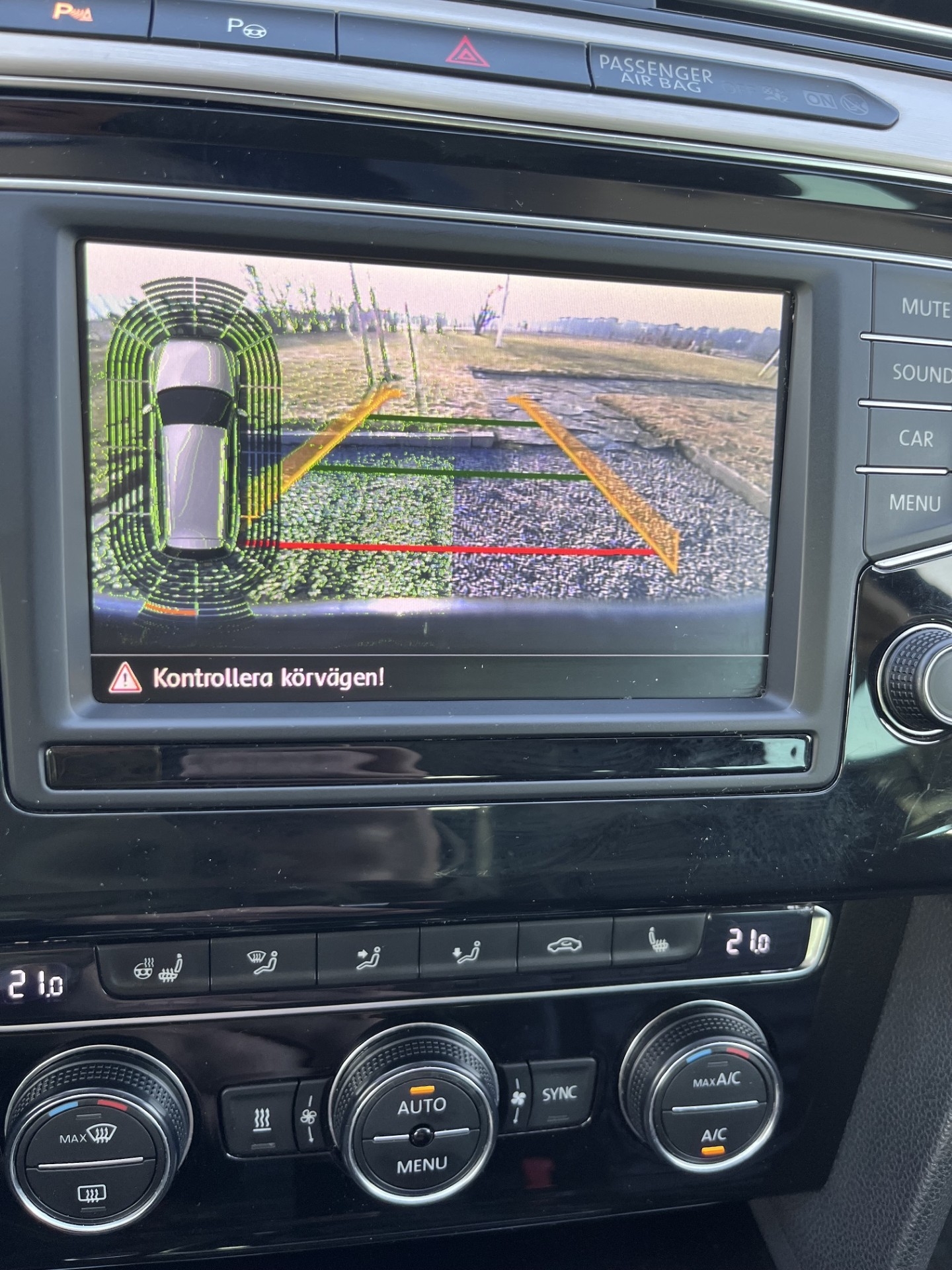 Volkswagen Passat 2015, bild 5/9
