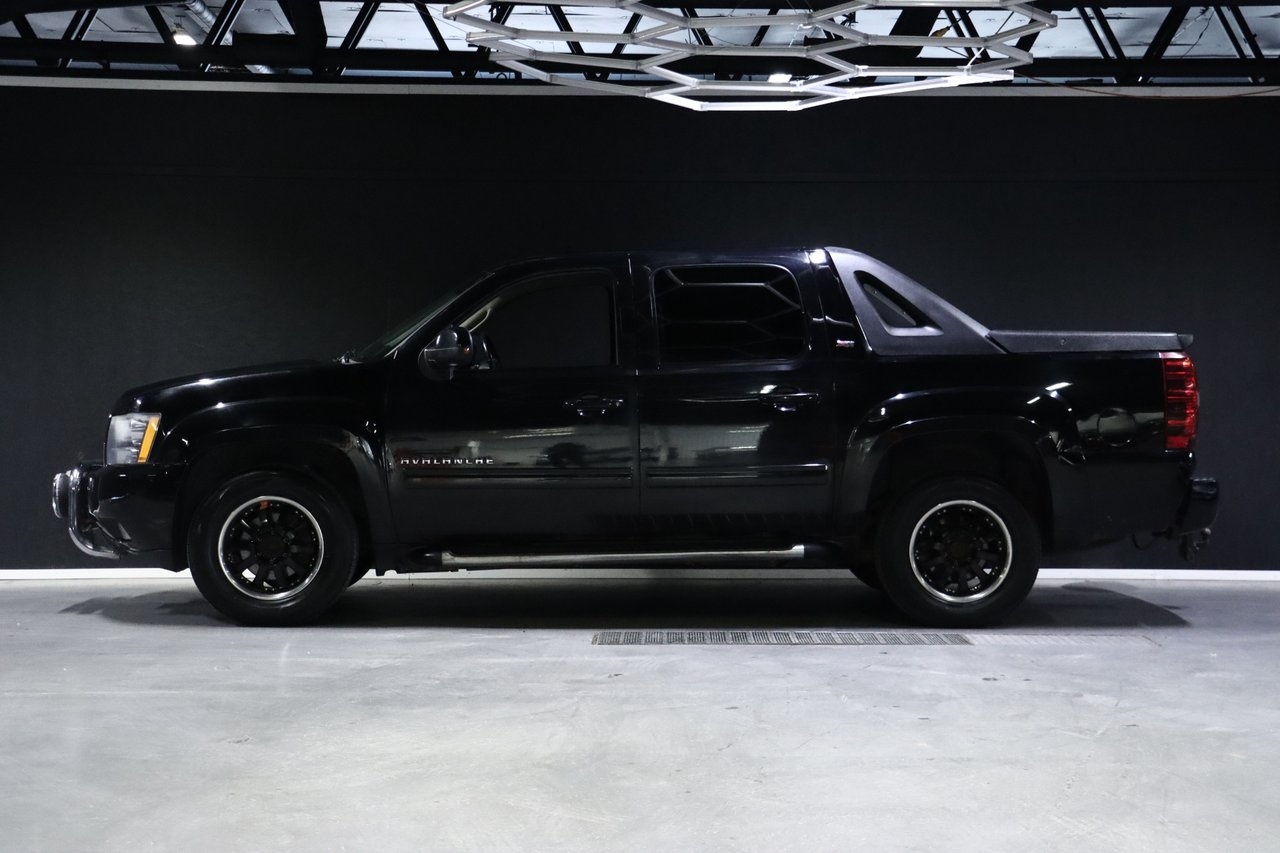 Chevrolet Avalanche 2010, bild 6/10