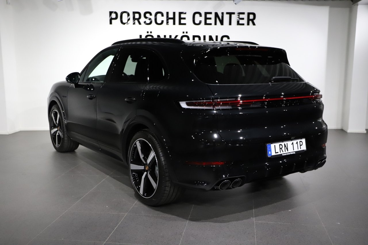 Porsche Cayenne E-Hybrid Black Edition 2026, bild 6/10