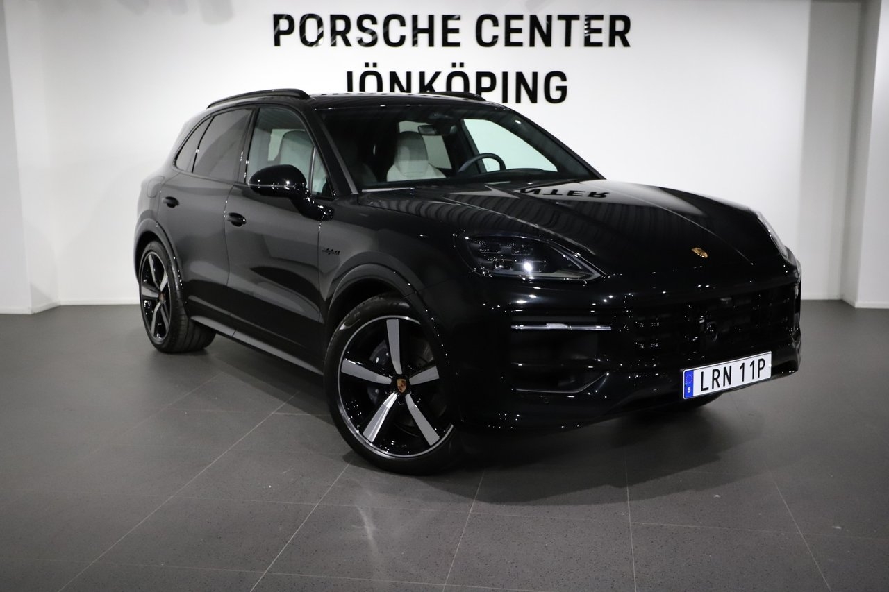 Porsche Cayenne E-Hybrid Black Edition 2026, bild 3/10
