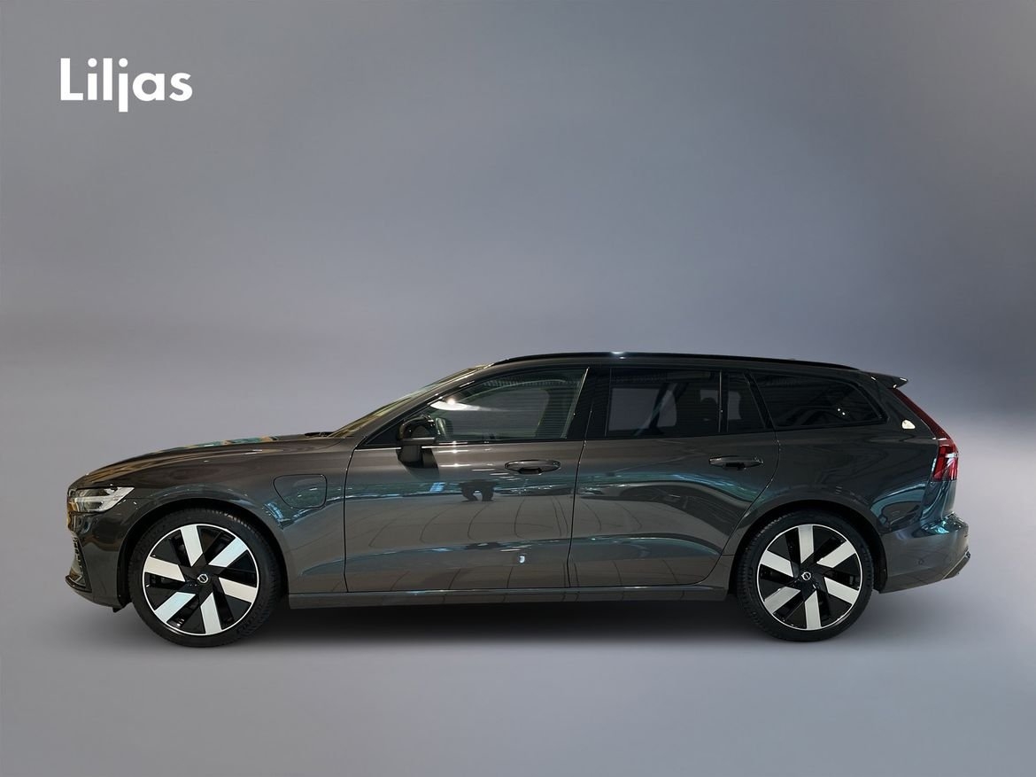 Volvo V60 Recharge T8 AWD Plus Dark 2024, bild 3/15