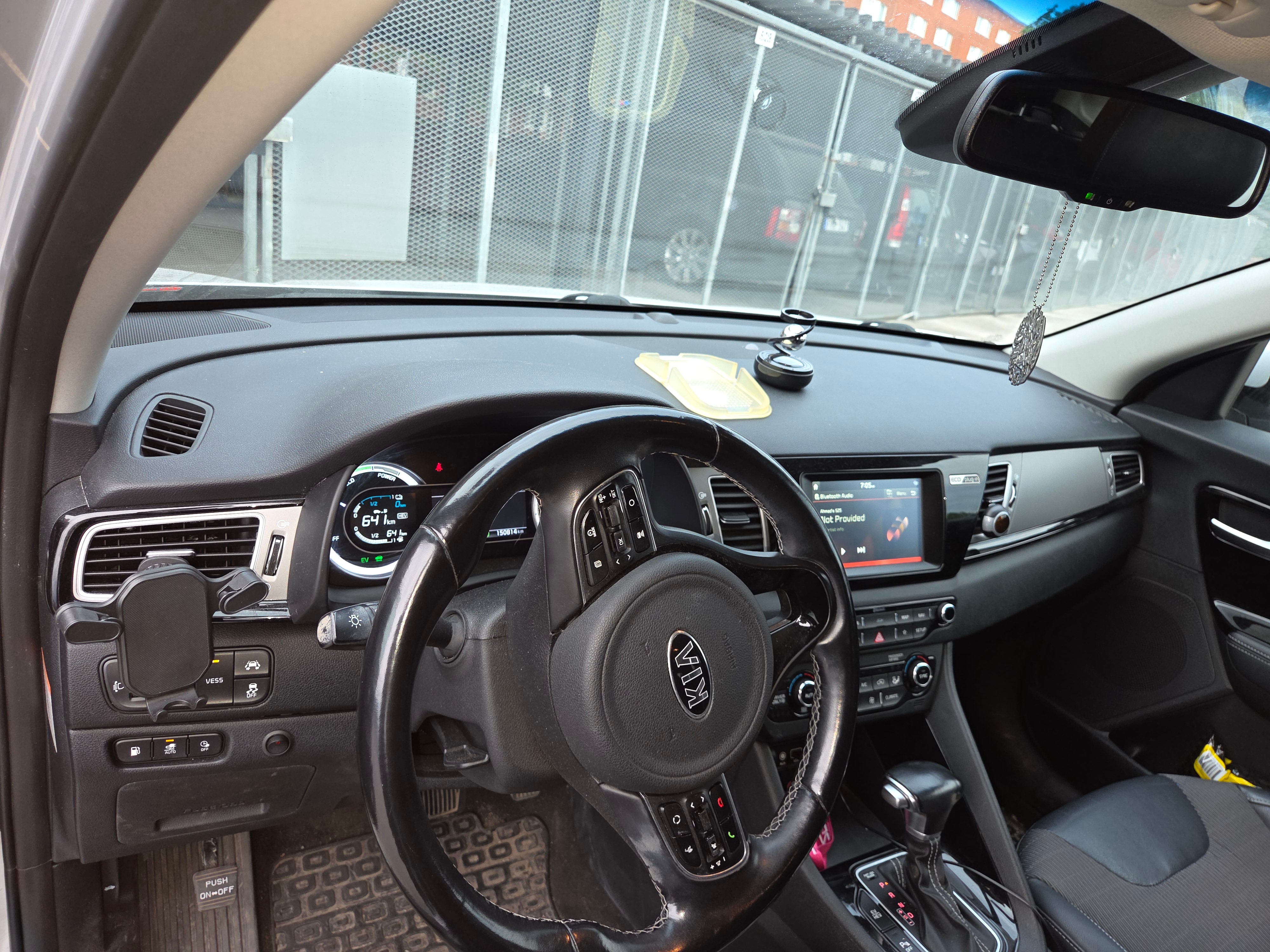 Kia Niro P-HEV DCT 2018, bild 6/6