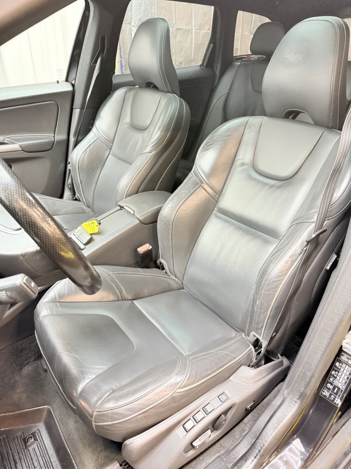 Volvo XC60 D5 AWD R-Design 2016, kuva 5/13