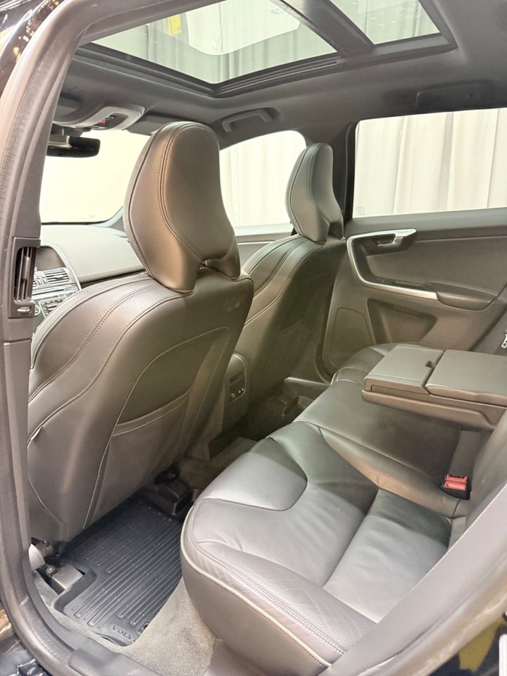 Volvo XC60 D5 AWD R-Design 2016, kuva 6/13