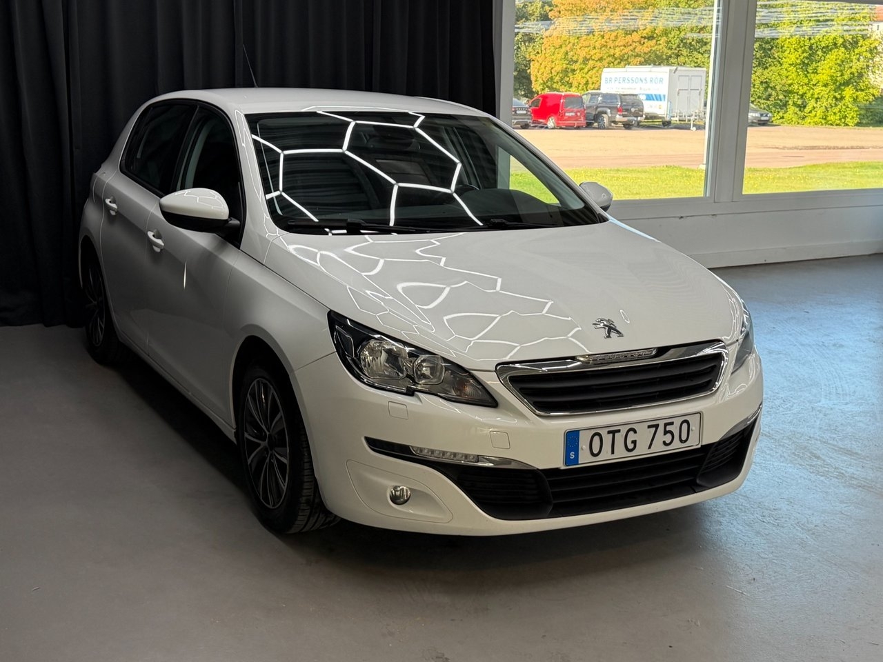 Peugeot 308 2014, bild 2/10