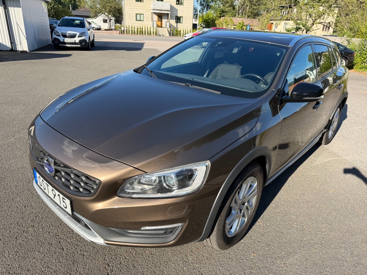 Volvo V60 Cross Country 2017, bild 2/10