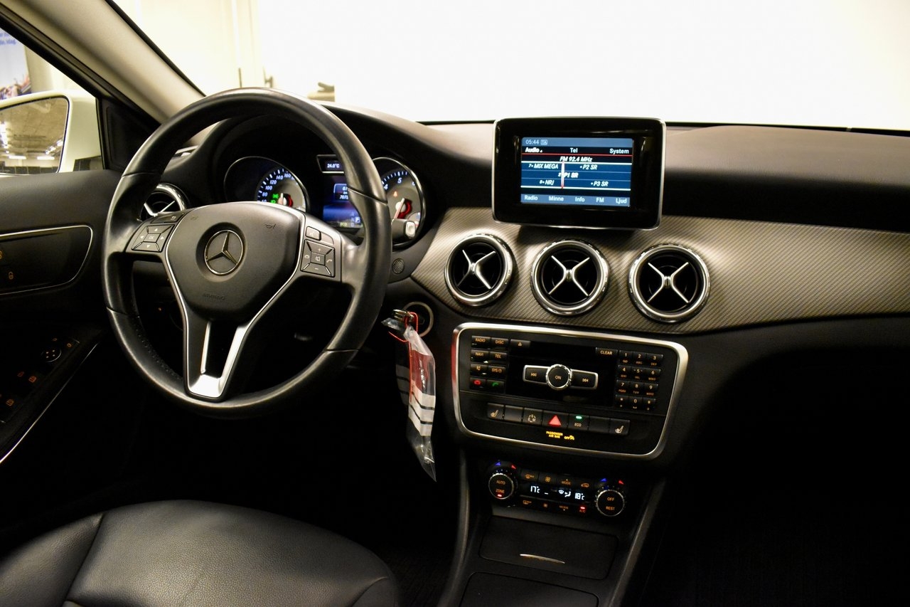 Mercedes-Benz GLA 2015, bild 6/10