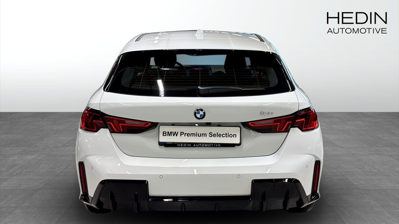 BMW 120 M sport 2026, bild 7/9