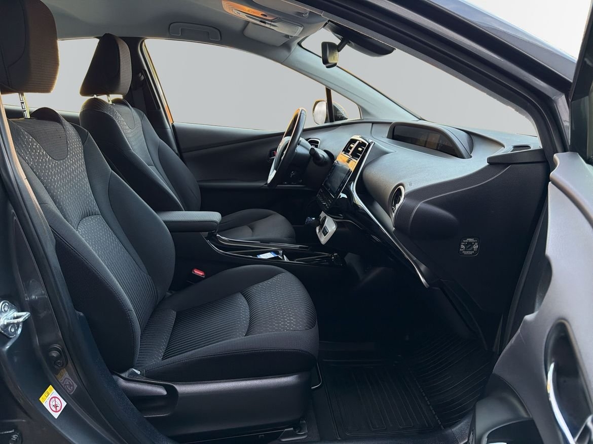Toyota Prius 1,8 PLUG-IN EXECUTIVE 2018, bild 6/13