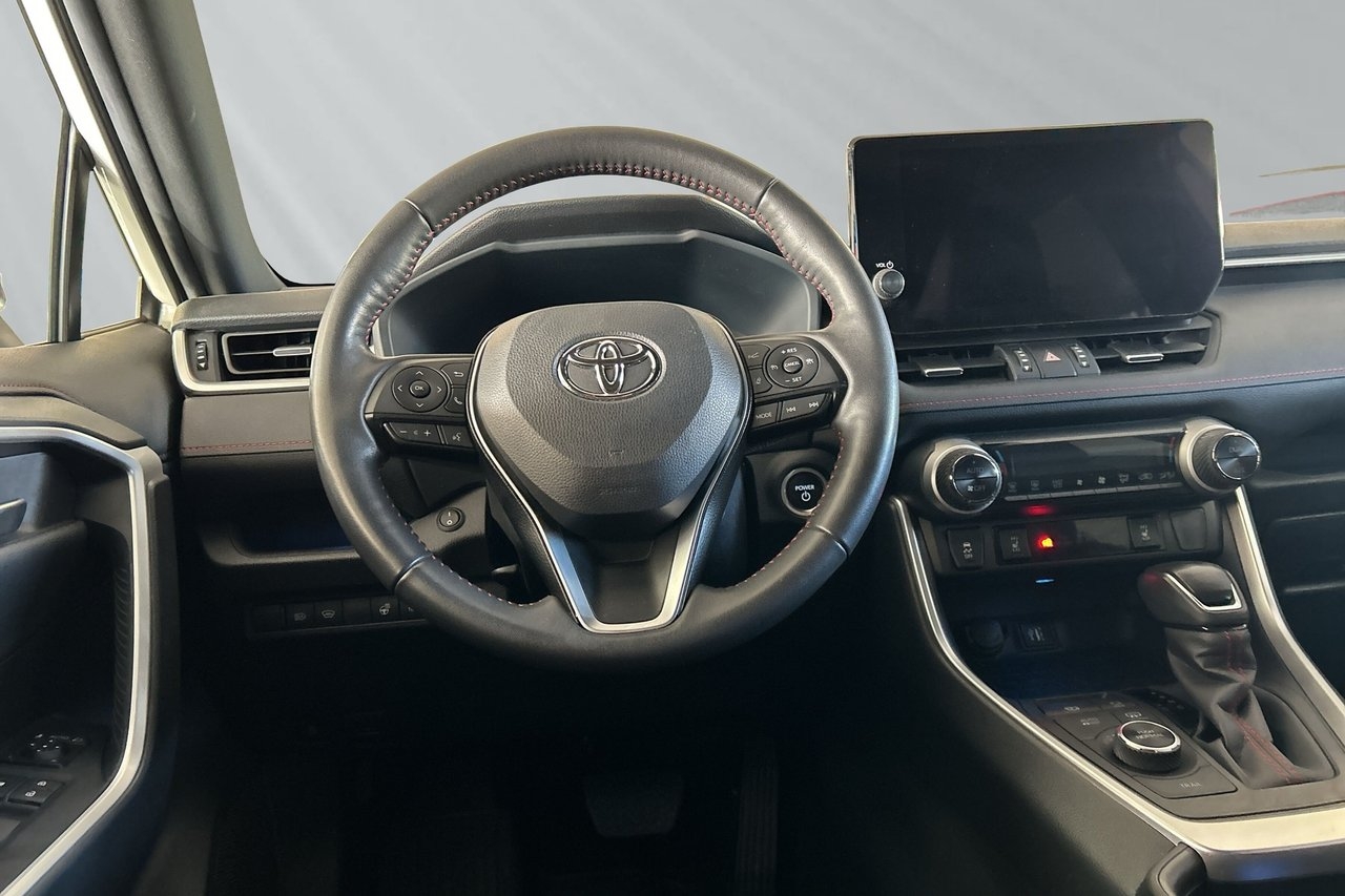 Toyota RAV4 Plug-In 2024, bild 6/6