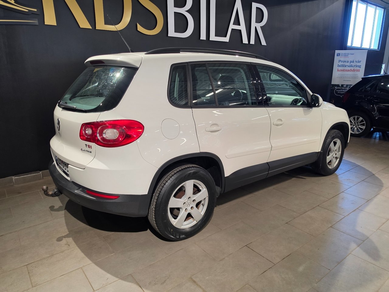 Volkswagen Tiguan 2009, kuva 5/10