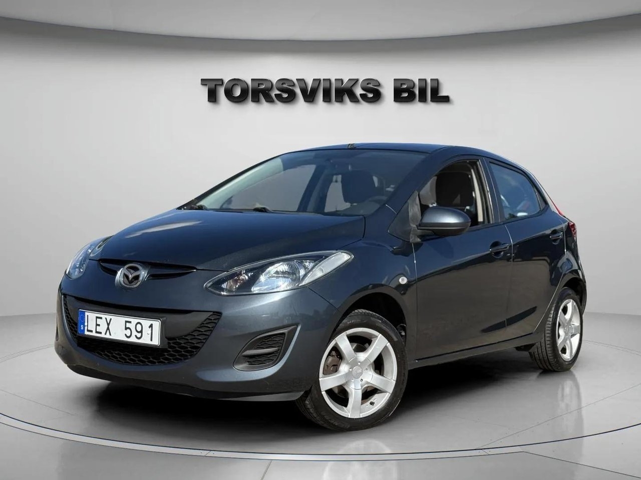 Mazda 2