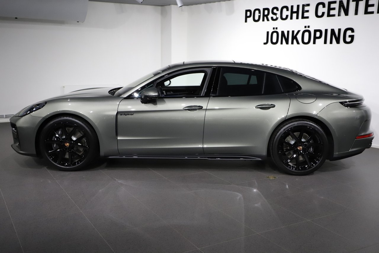 Porsche Panamera 4 E-Hybrid 2026, kuva 2/10