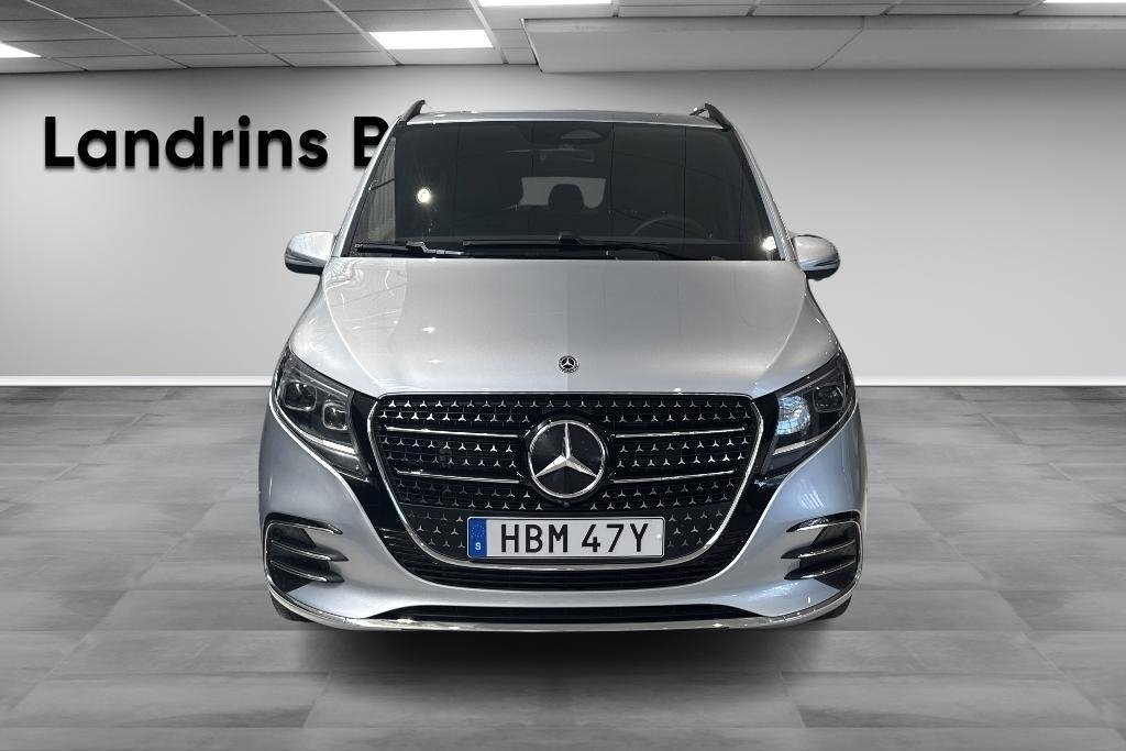 Mercedes-Benz V 2026, bild 2/10