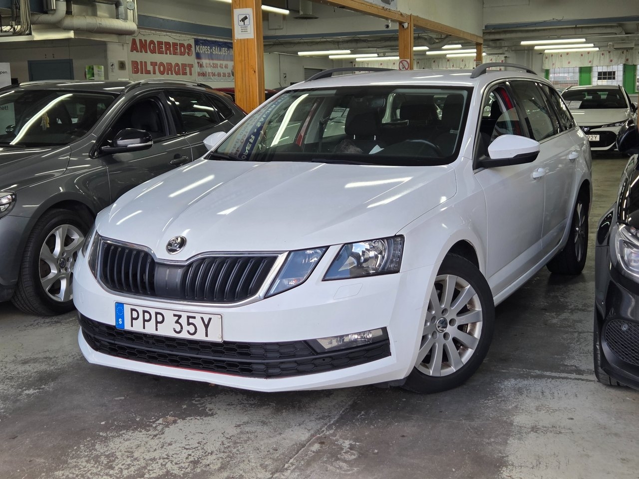 Skoda Octavia 2020, bild 2/10