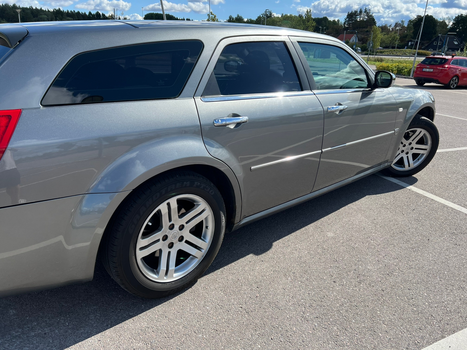 Chrysler 300C Touring 2.7 V6 Automatisk 2007, bild 2/10