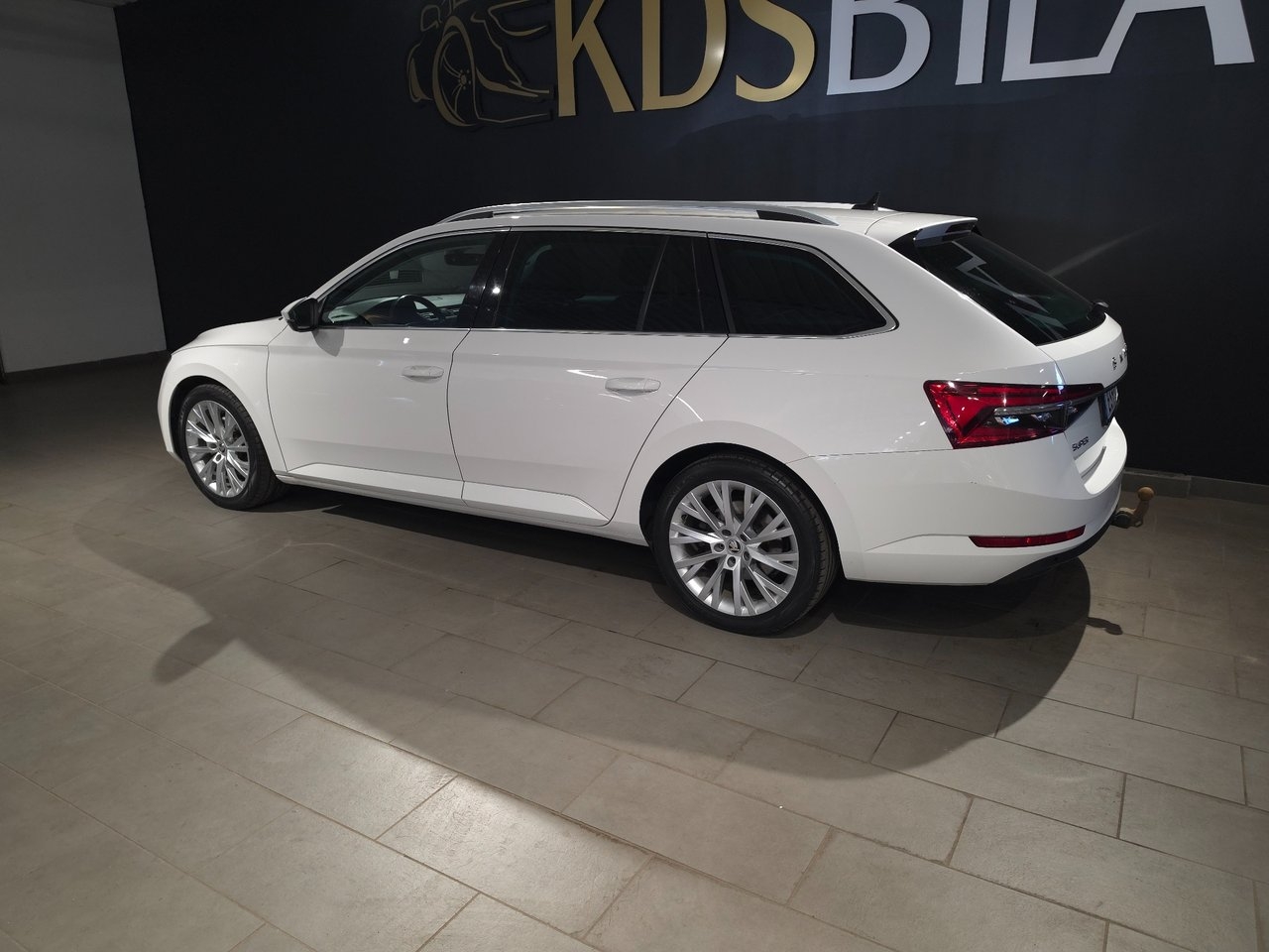 Skoda Superb 2020, bild 3/10