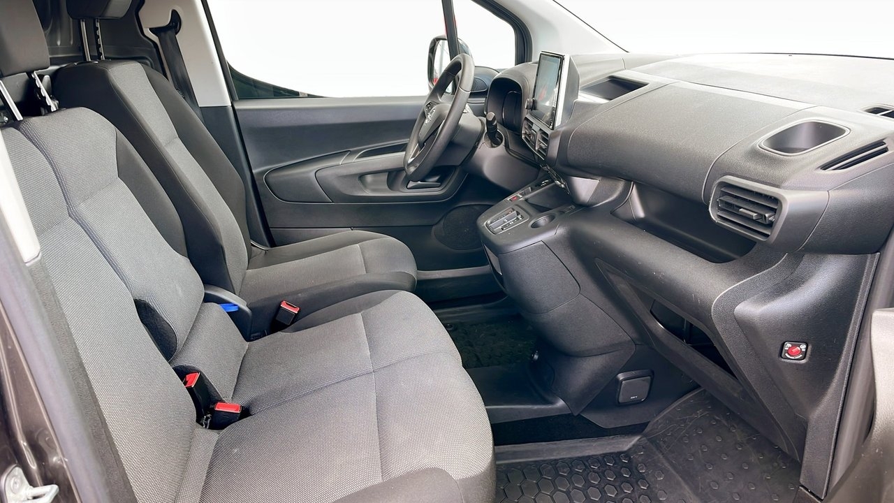Opel Combo-e E CARGO 2023, bild 3/9
