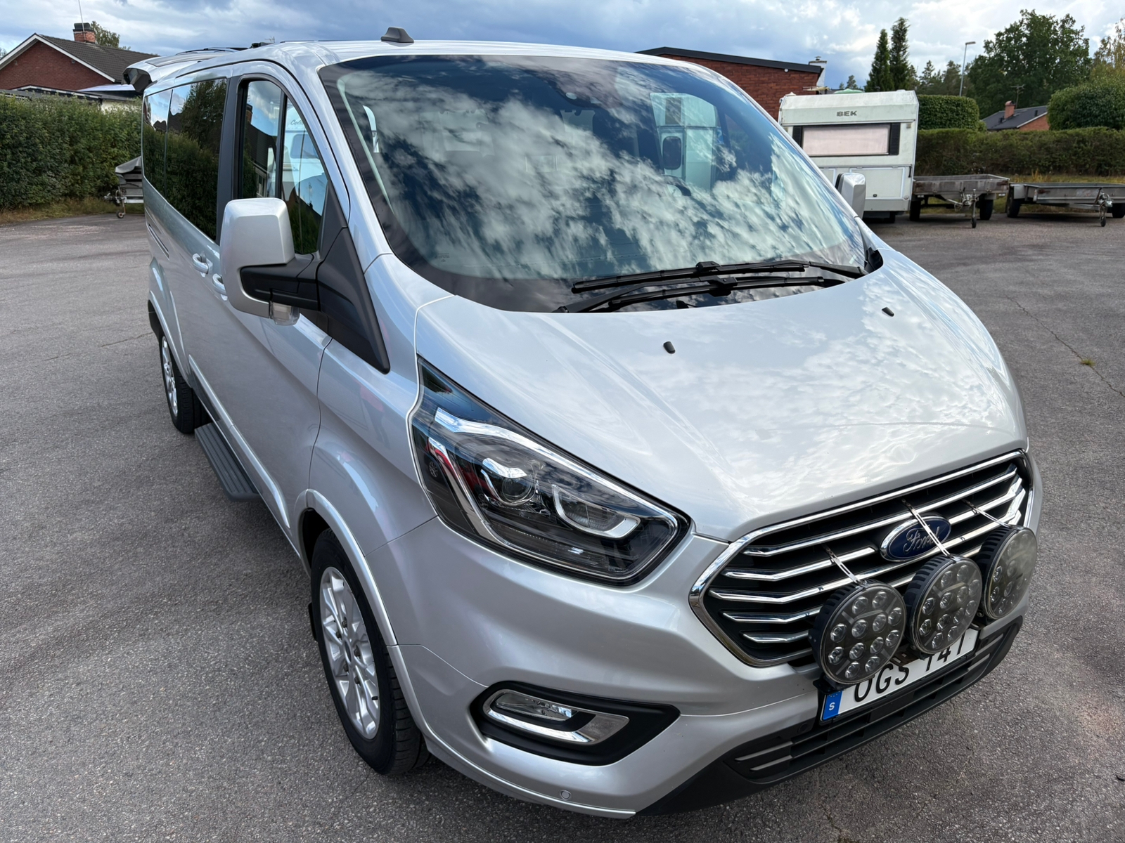 Ford Tourneo Custom 2021, bild 4/10