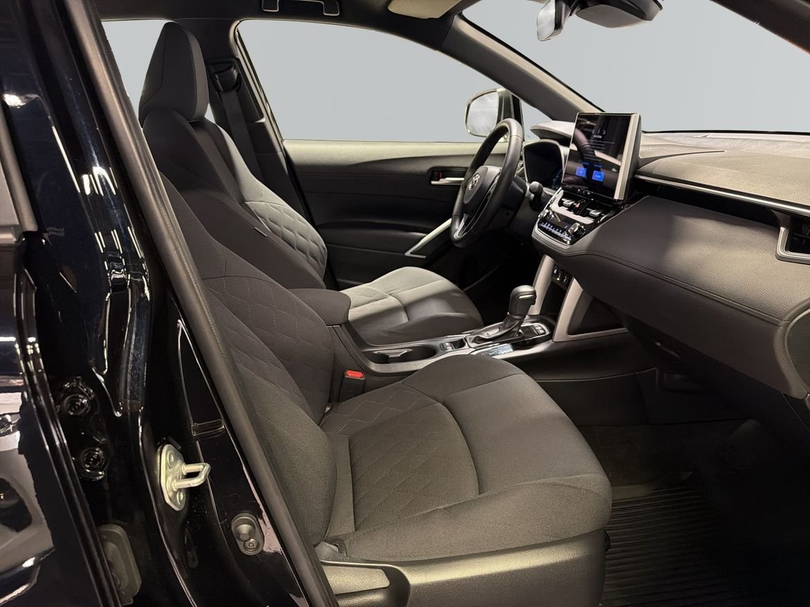 Toyota Corolla Cross 2025, bild 6/13