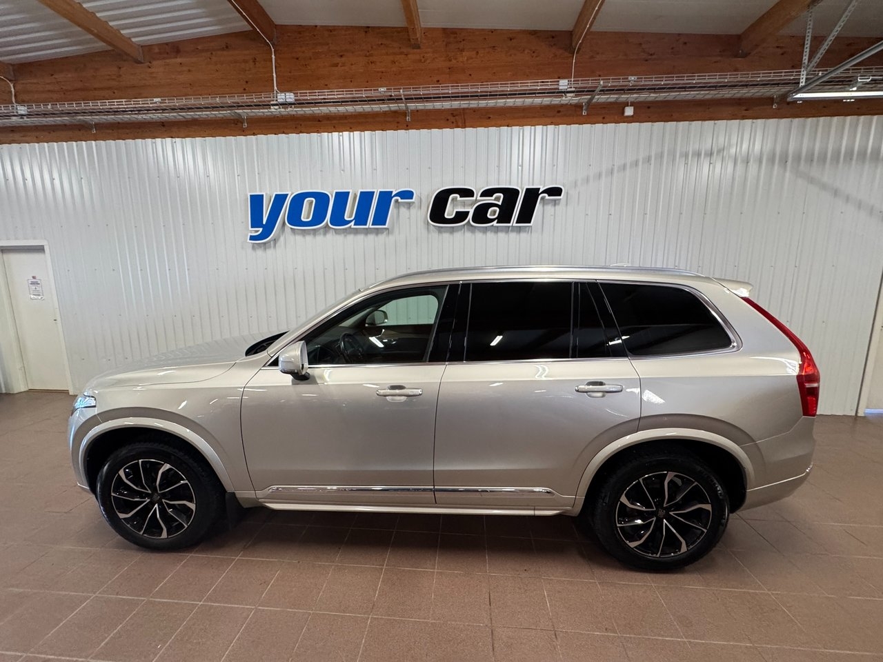 Volvo XC90 2018, bild 2/10