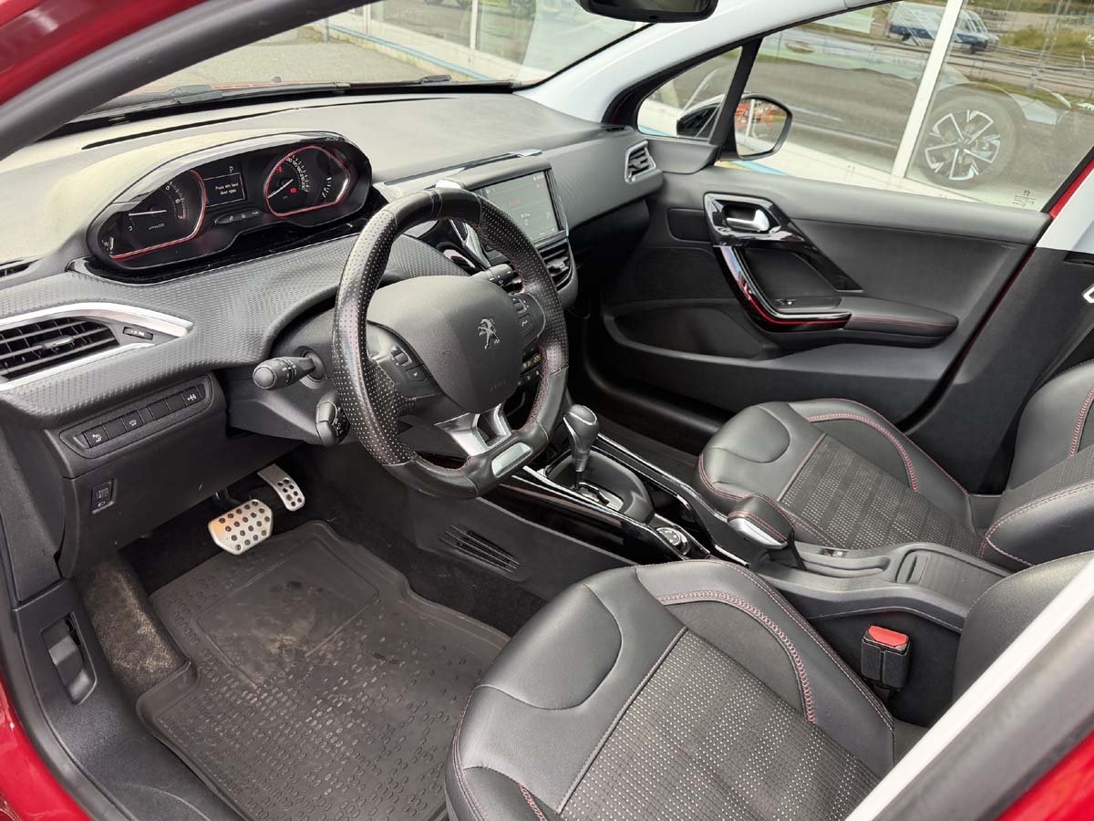 Peugeot 2008 1.2 PureTech 110 AUT 2019, bild 8/8