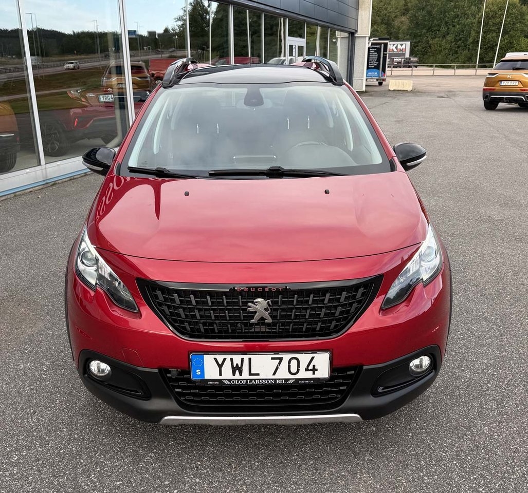 Peugeot 2008 1.2 PureTech 110 AUT 2019, bild 2/8