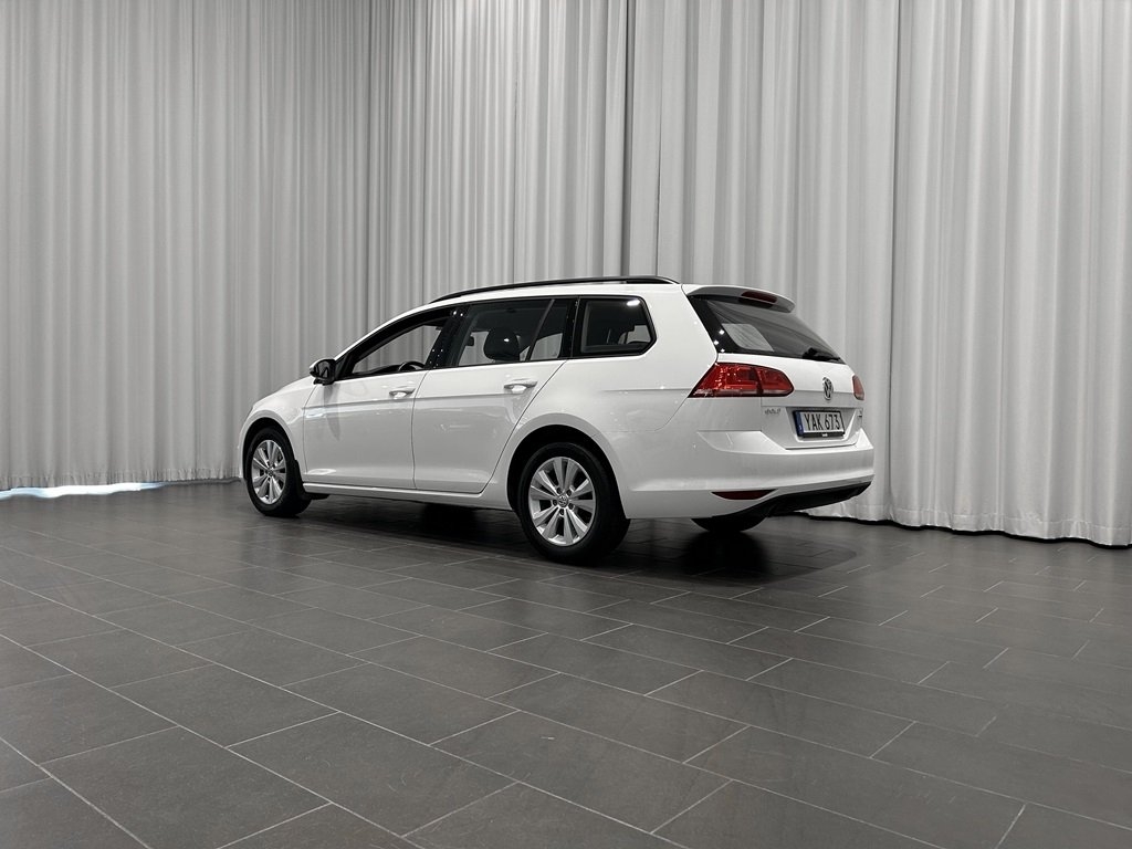 Volkswagen Golf Sportscombi TSI 110hk 2016, kuva 3/10