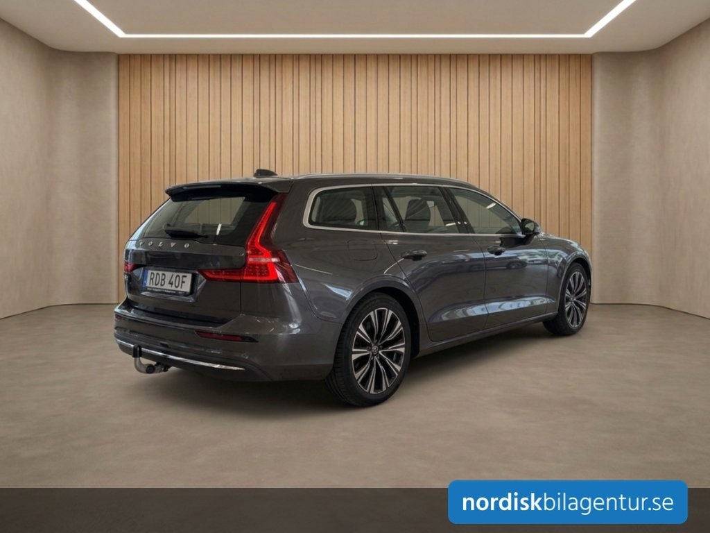 Volvo V60 Recharge T6 350hk Aut AWD Core 2023, bild 3/10