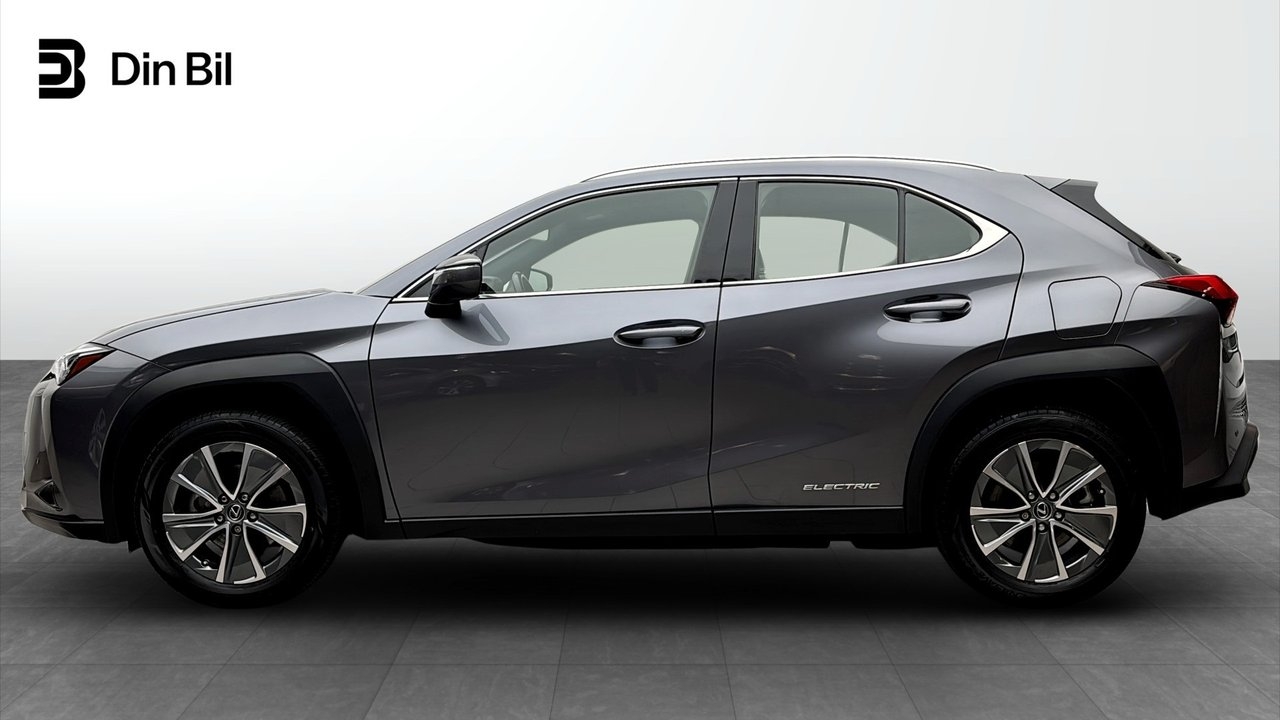 Lexus UX 300e 204 hk/Premium 2022, bild 2/10